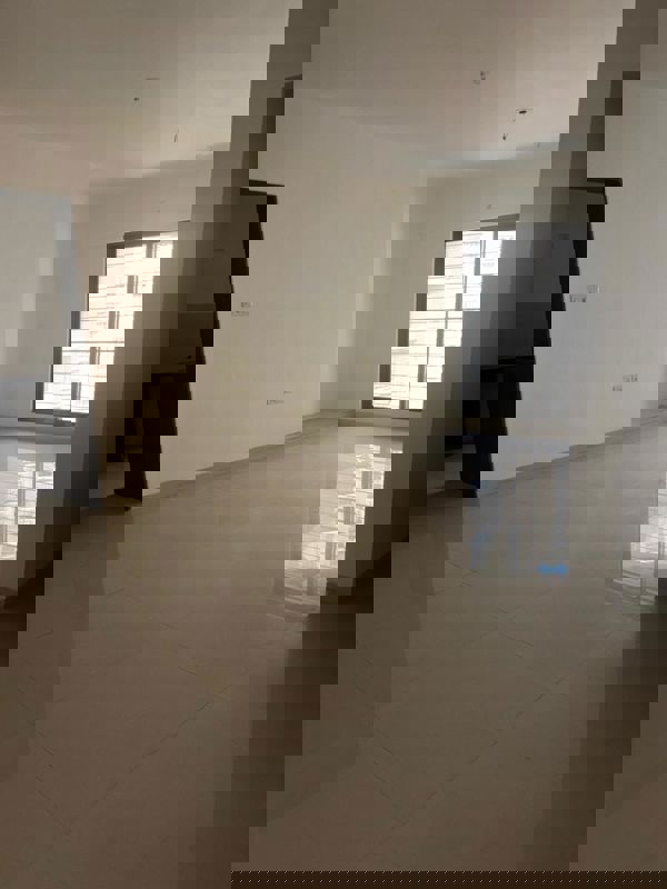 2 BHK Apartment For Sale in Acme Ozone