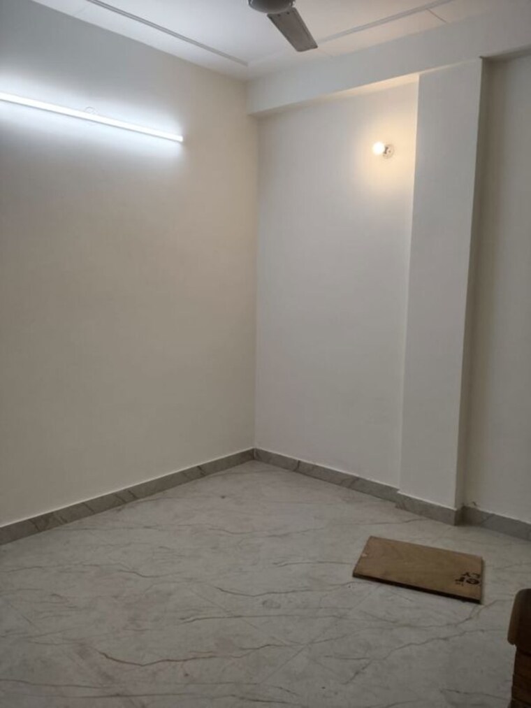 Room, panchsheel vihar 2 Bedroom 840 Sq.Ft. Apartment In Panchsheel Vihar Delhi 9772445