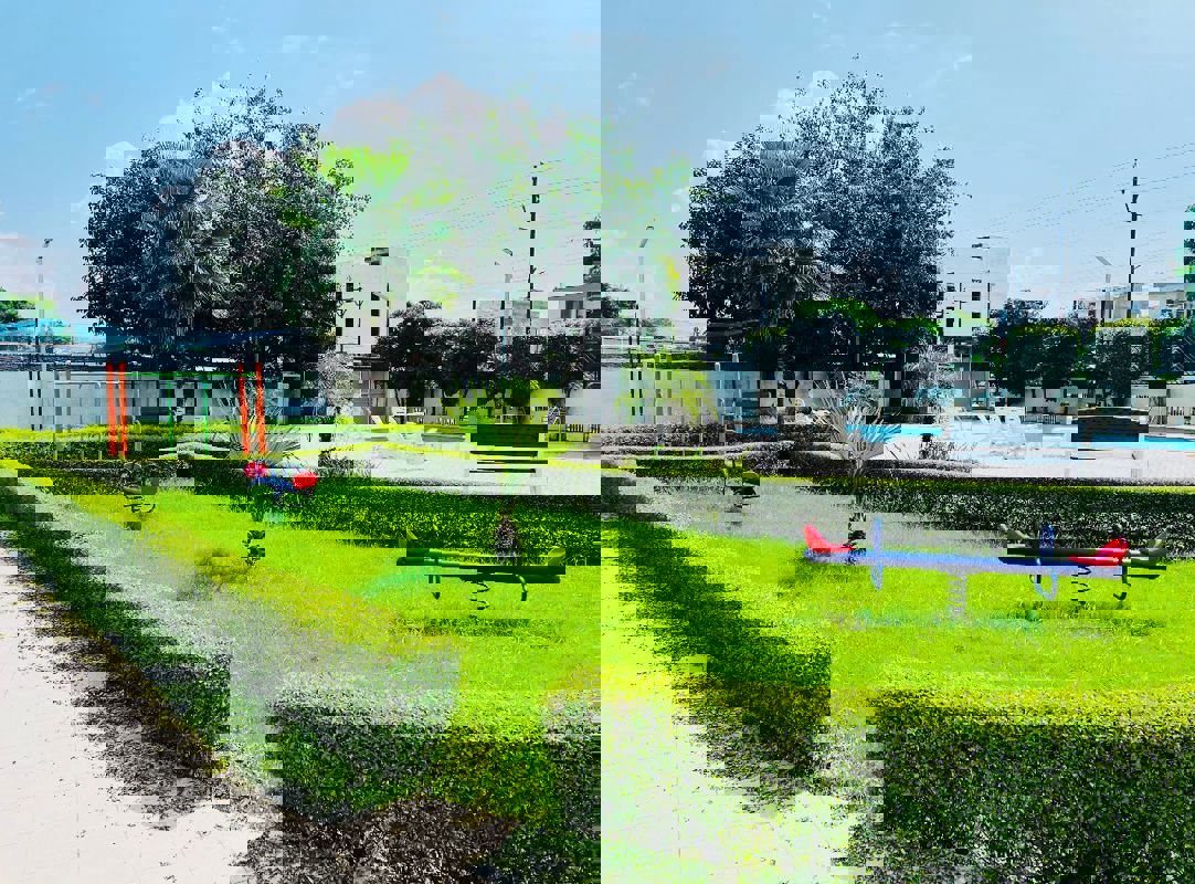 4 BHK + Pooja Room,Servant Room 2535 Sq.Ft. Apartment in Ratan Galaxy