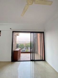 2 BHK Apartment For Sale in Lodha Palava City Lakeshore Greens