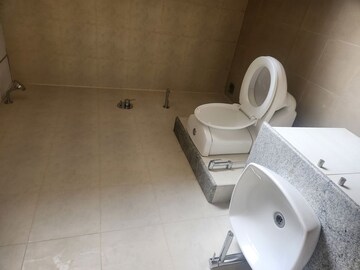 Bathroom in 3.5 BHK Apartment at Bhartiya City Nikoo Homes 4, Thanisandra Main Road – for Sale