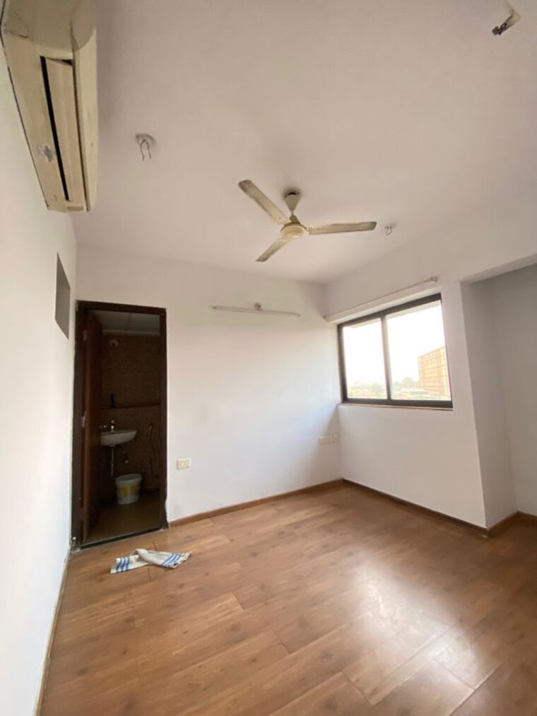 Room, lodha-palava-city-lakeshore-greens 2 Bedroom 734 Sq.Ft. Apartment In Dombivli East Thane 9772479