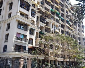 2 BHK Apartment For Sale in RNA Regency Park, Kandivali West