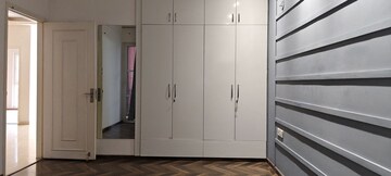 Building Lobby in 3.5 BHK Apartment at BPTP Astaire Gardens, Sector 70a – for Rent