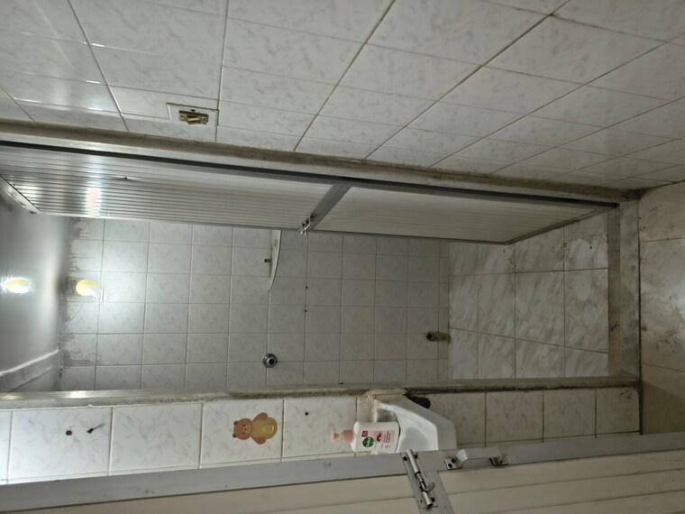 Bathroom, nityanand-baug 2 Bedroom 600 Sq.Ft. Apartment In Chembur Mumbai 9772532