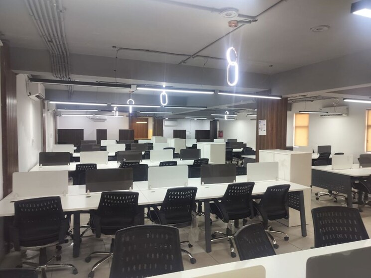 Team Area, sector 59 Commercial Office Space 2200 Sq.Ft. In Sector 59 Noida 9772550