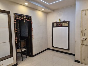 Hall in 1.5 BHK Apartment at Cosmos Paradise Complex, Thane West – for Rent