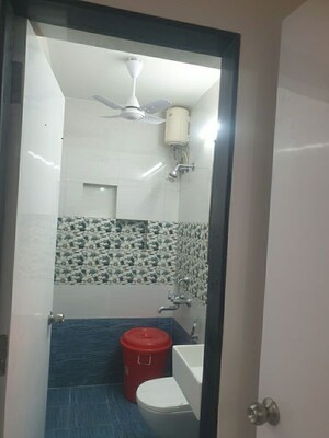 Bathroom in 2 BHK Apartment at Swapnlok CHS, Malad East – for Rent