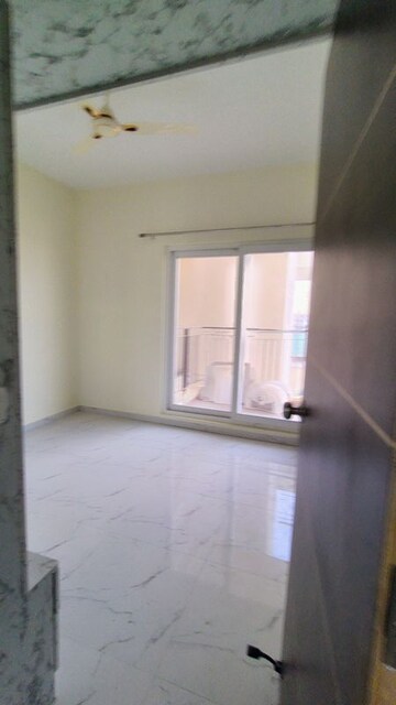 Room in 3 BHK Apartment at Pivotal Paradise, Sector 62 – for Rent