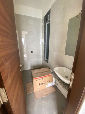 Bathroom in 3 BHK Apartment at Sunny Shanti Heights, Mulund West – for Rent