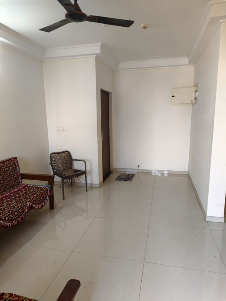 Living Room, duville-riverdale-heights 2 Bedroom 768 Sq.Ft. Apartment In Kharadi Pune 9772624