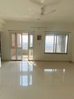 2 BHK Apartment For Rent in Wadhwani Sai Paradise