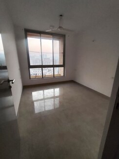 2 BHK + Pooja Room Apartment For Sale in Hiranandani Woodpark Apartment
