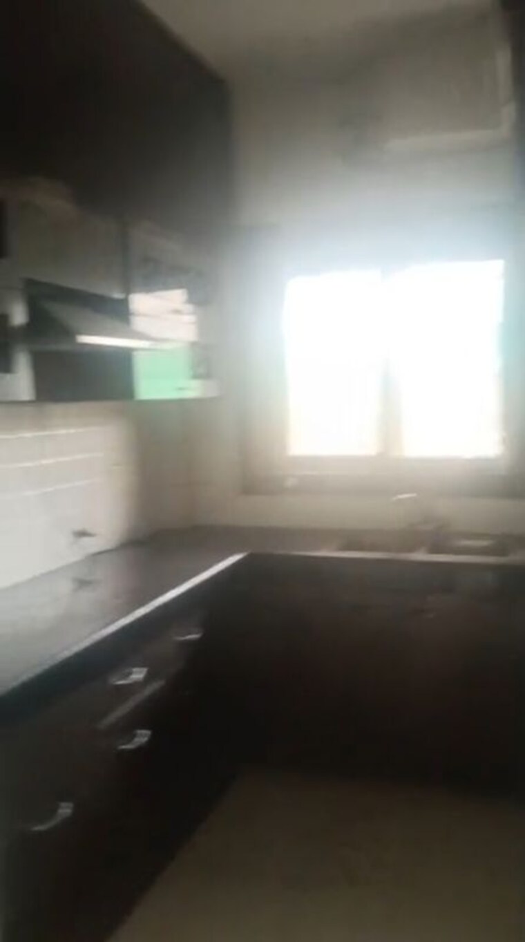 Kitchen, bptp-park-81 3.5 Bedroom 300 Sq.Yd. Builder Floor In Sector 81 Faridabad 9772677