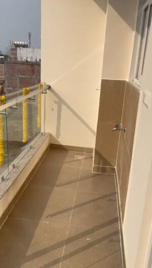 Balcony in 3 BHK Builder Floor at BPTP District 3, Sector 85 – for Rent