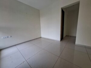 Room in 2 BHK Apartment at Chandak 34 Park Estate, Goregaon West – for Rent