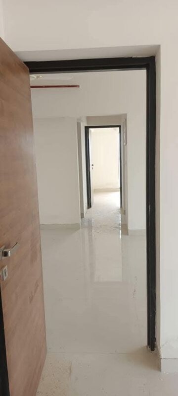 Room in 1 BHK Apartment at Je And Vee Om Trimurti, Malad East – for Rent