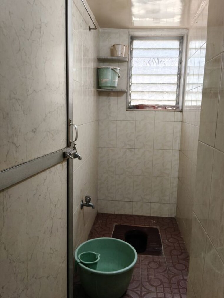 Bathroom, krishna-galaxy-santacruz 1 Bedroom 600 Sq.Ft. Apartment In Santacruz East Mumbai 9772770