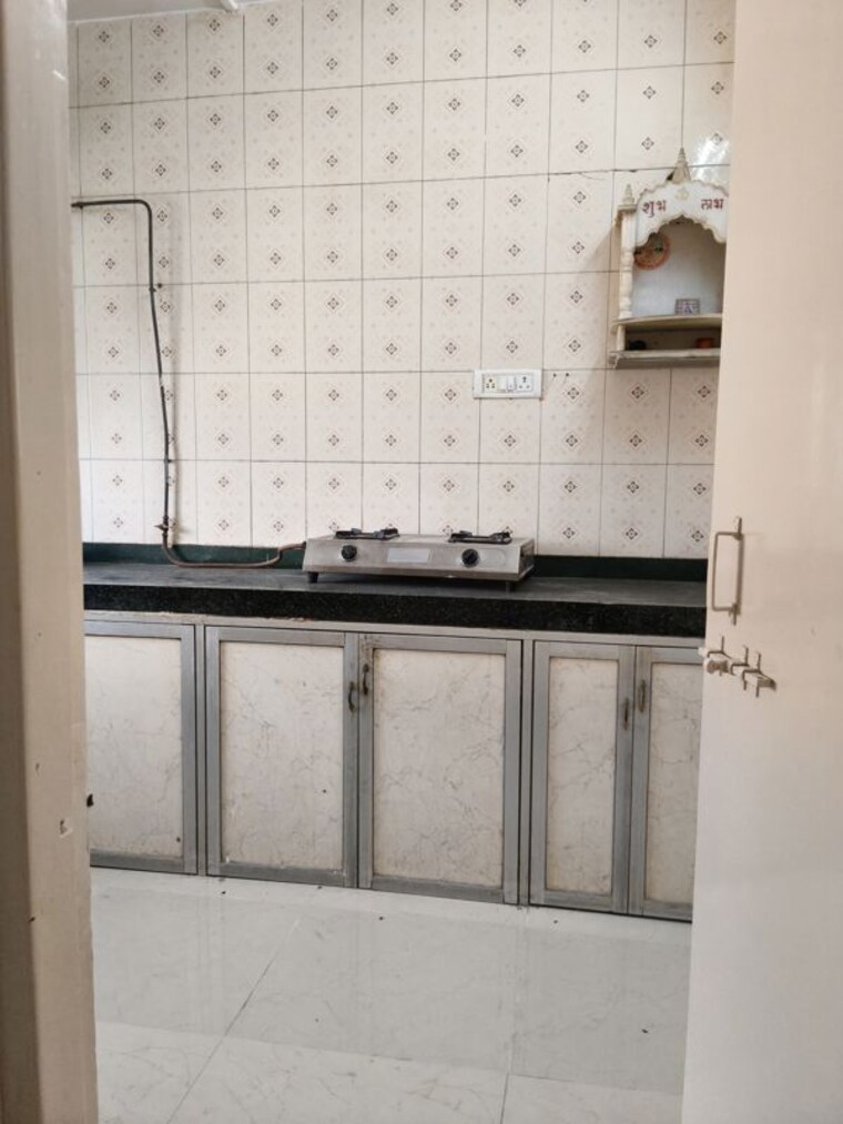 Bathroom, krishna-galaxy-santacruz 1 Bedroom 600 Sq.Ft. Apartment In Santacruz East Mumbai 9772770