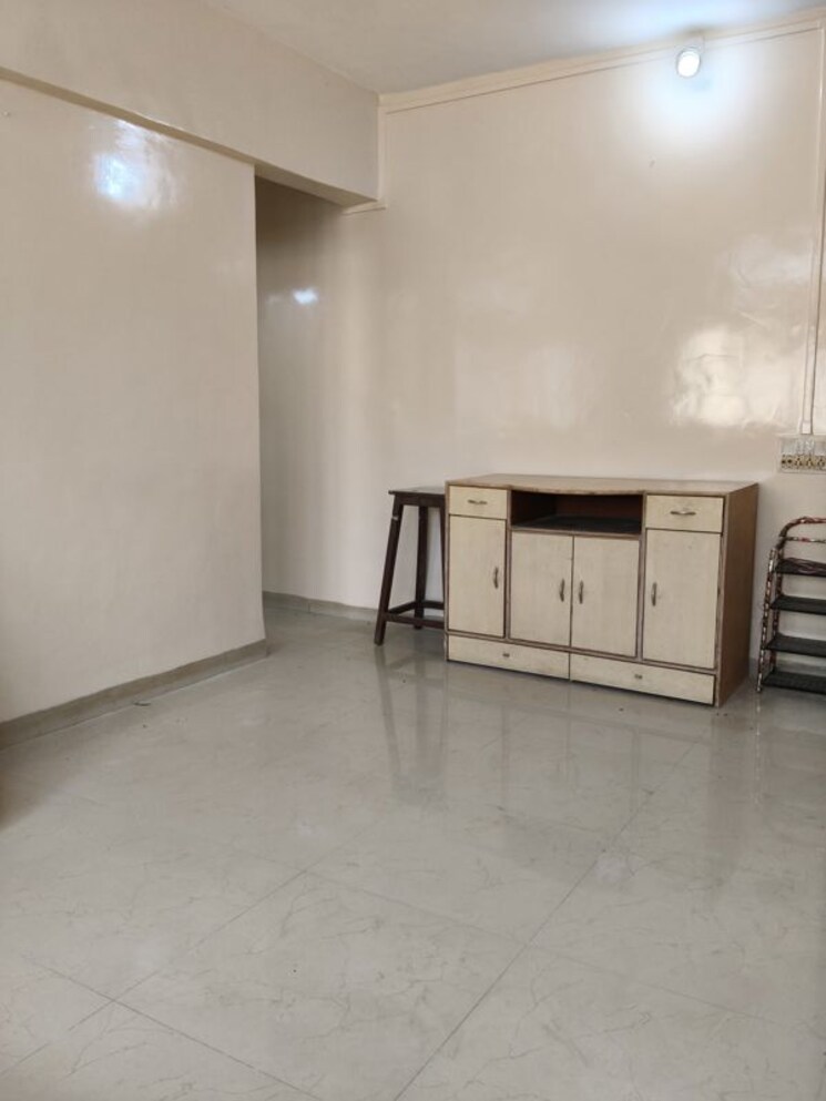 Room, krishna-galaxy-santacruz 1 Bedroom 600 Sq.Ft. Apartment In Santacruz East Mumbai 9772770