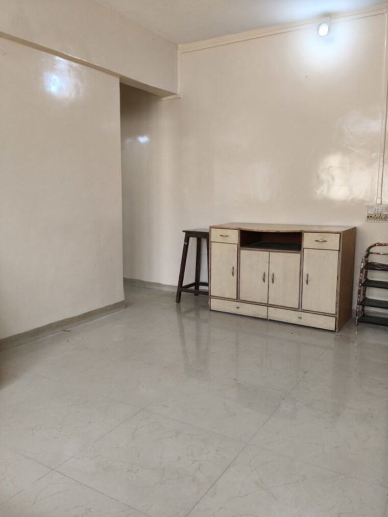 Room, krishna-galaxy-santacruz 1 Bedroom 600 Sq.Ft. Apartment In Santacruz East Mumbai 9772770