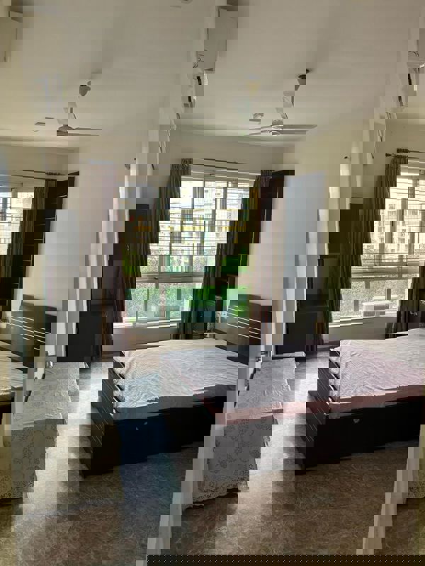 3 BHK + Pooja Room Apartment For Sale in Hiranandani Tribeca