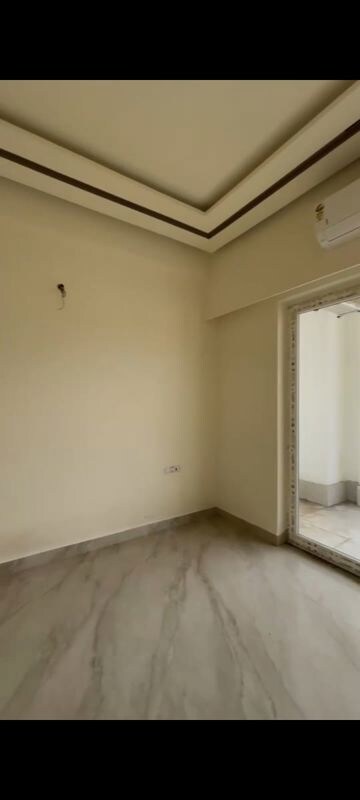 Room in 4 BHK Builder Floor at TDI The Grand Retreat, Sector 88 – for Sale