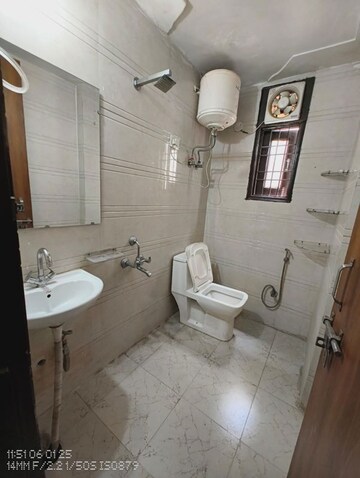 Attached Bathroom in 2 BHK Builder Floor at Neb Sarai – for Rent