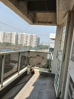 2 BHK Apartment For Rent in Dhanori