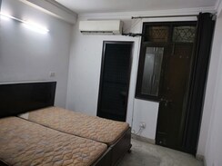 3 BHK Builder Floor For Rent in Paryavaran Complex