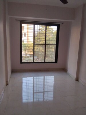 Room in 2 BHK Apartment at Sanpada – for Rent