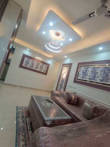 Furnished Amenities in 2 BHK Apartment at Signature Global Prime, Sector 63a – for Rent