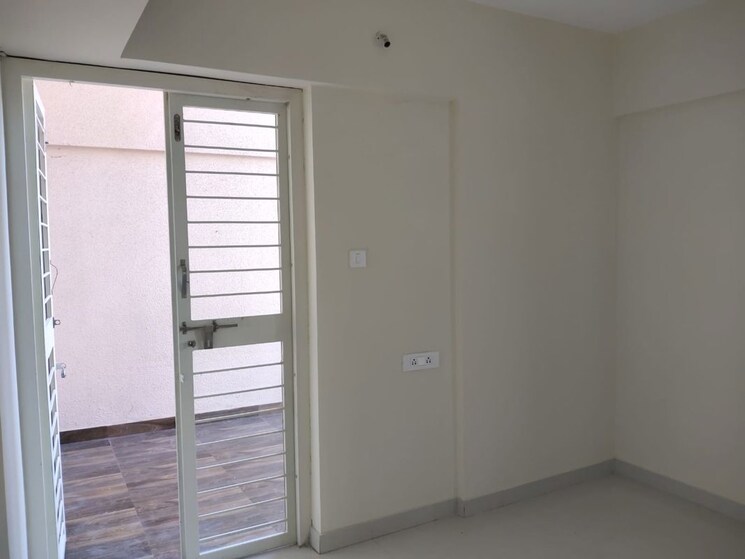 Room, ambegaon budruk 2 Bedroom 900 Sq.Ft. Apartment In Ambegaon Budruk Pune 9772895