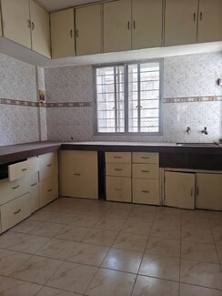 2 BHK + Servant Room Apartment For Rent in Mohite Residency