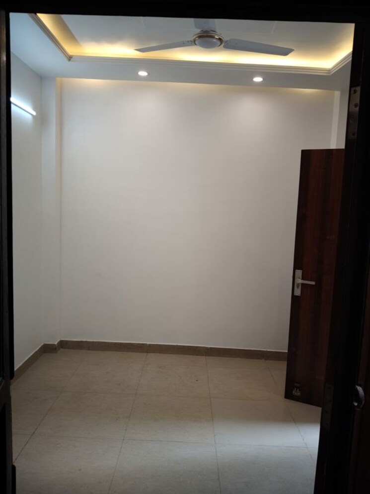 Room, govindpuri 1 Bedroom 372 Sq.Ft. Builder Floor In Govindpuri Delhi 9772901