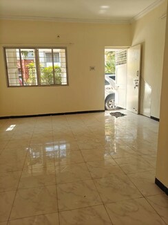 2 BHK Apartment For Rent in Manik Baug