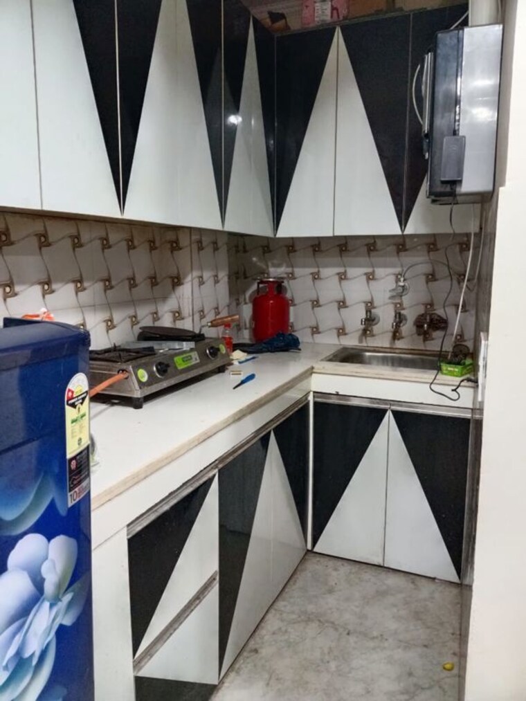 Kitchen, govindpuri 2 Bedroom 583 Sq.Ft. Builder Floor In Govindpuri Delhi 9772909