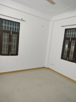 Room in 2 BHK Builder Floor at Indira Nagar – for Rent