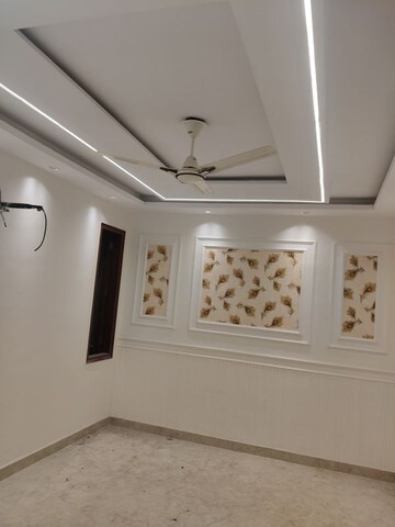 3 BHK Builder Floor For Sale in Govindpuri