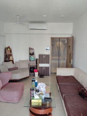 2 BHK Apartment For Rent in Lodha Primo, Parel