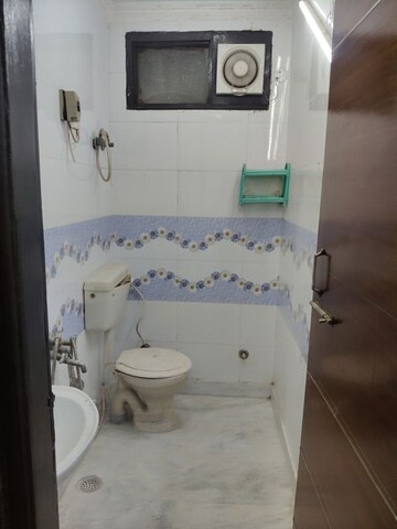 Bathroom in 3 BHK Builder Floor at Govindpuri – for Sale