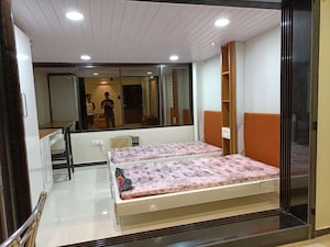 Bedroom in 1 BHK Apartment at Swapnlok CHS, Malad East – for Rent