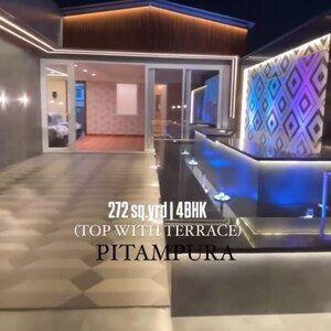 Living Room in 4 BHK Builder Floor at Pitampura – for Sale