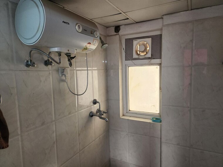 Bathroom, ss-the-leaf 4 Bedroom 2600 Sq.Ft. Apartment In Sector 85 Gurgaon 9773004