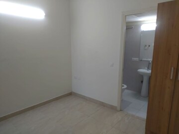 2 BHK Apartment For Sale in Gaur City 2 - 14th Avenue, Sector 16c Greater Noida