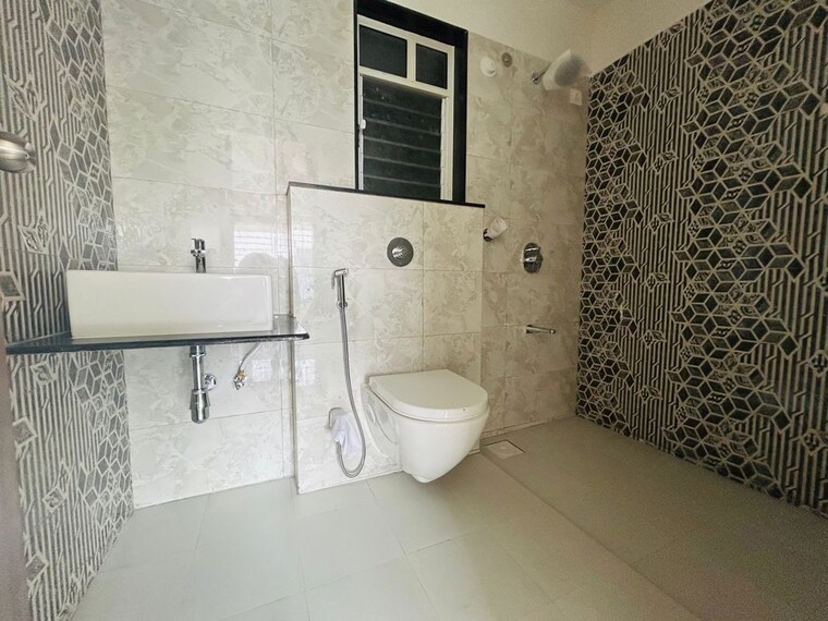 Bathroom, ranawat-aura-waters 2 Bedroom 817 Sq.Ft. Apartment In Sinhagad Road Pune 9773002