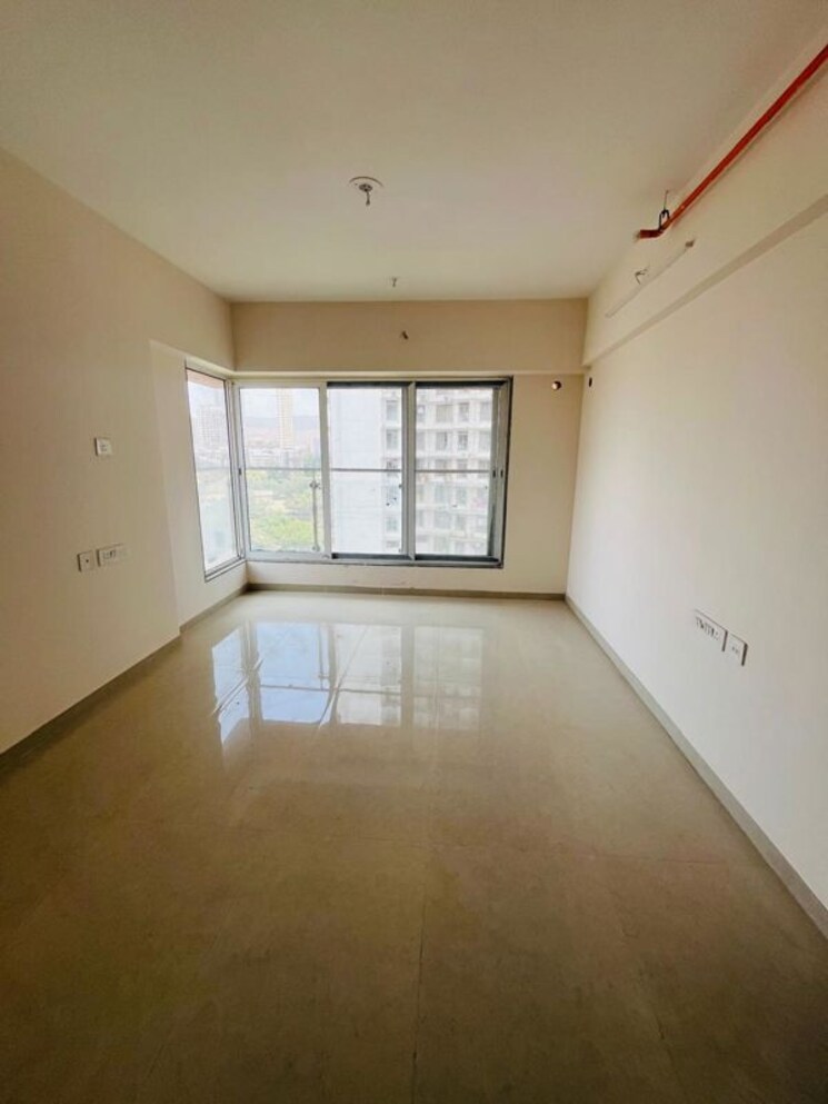 Room, je-and-vee-madhuban 3.5 Bedroom 1000 Sq.Ft. Apartment In Malad East Mumbai 9623928