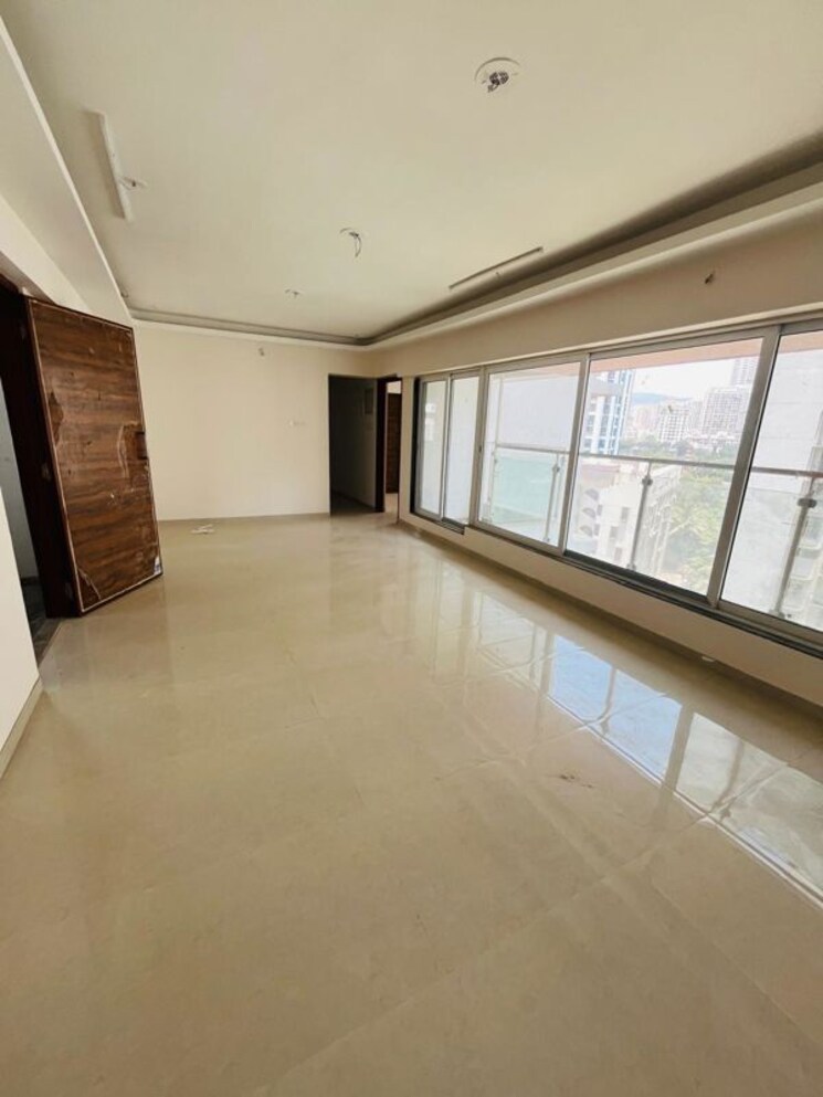 Kitchen, je-and-vee-madhuban 3.5 Bedroom 1000 Sq.Ft. Apartment In Malad East Mumbai 9623928