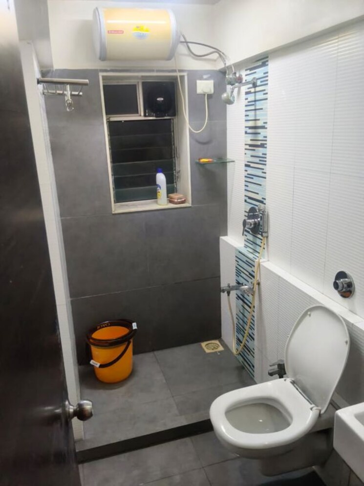 Bathroom, adani-group-western-heights 3 Bedroom 1124 Sq.Ft. Apartment In Andheri West Mumbai 9753151