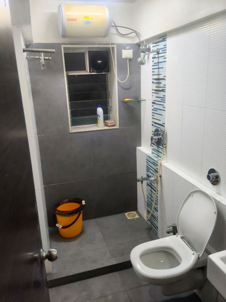Bathroom, adani-group-western-heights 3 Bedroom 1124 Sq.Ft. Apartment In Andheri West Mumbai 9753151